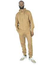 Load image into Gallery viewer, M6335 Essential Fleece Jogger Pants - Mocha
