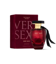 Load image into Gallery viewer, Very Sexy Luxe Eau de Parfum: Vanilla Orchid &amp; Wild Blackberry (1.7 oz)
