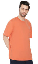 Load image into Gallery viewer, Men's Regular-Fit Short-Sleeve Crew Neck T-Shirt With Chest Pocket
