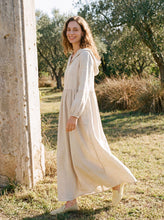 Load image into Gallery viewer, 100% Linen Sculpted-Hood Caftan Maxi Dress LINETTE
