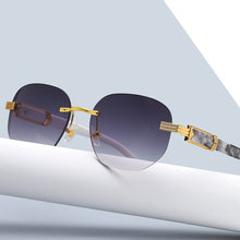 Load image into Gallery viewer, Marble Wood Grain Sunglasses
