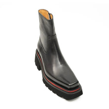 Load image into Gallery viewer, Men's Calfskin Thick - Sole Chelsea Boots
