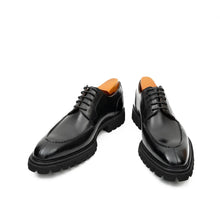 Load image into Gallery viewer, Men's Classic Black Derby Leather Shoes with Lug Sole
