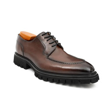 Load image into Gallery viewer, Men's Classic Brown Derby Leather Shoes with Lug Sole
