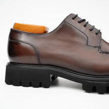 Load image into Gallery viewer, Men's Classic Brown Derby Leather Shoes with Lug Sole
