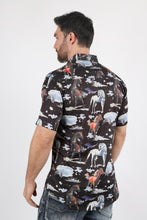 Load image into Gallery viewer, Mens Short Sleeve Modern Fit Stretch Wild Horses Print Shirt
