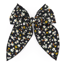 Load image into Gallery viewer, Midnight Floral - Darling Hair Bow
