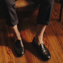 Load image into Gallery viewer, Men's Black Leather Milano Loafer
