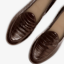 Load image into Gallery viewer, Men's Chocolate Full Croc Milano Loafer
