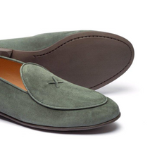 Load image into Gallery viewer, Men's Pine Suede Milano Loafer
