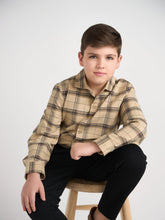 Load image into Gallery viewer, Plaid Button Down Shirt
