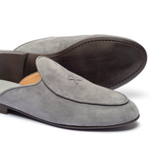 Load image into Gallery viewer, Women's Grigio Suede Milano Mule
