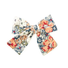 Load image into Gallery viewer, Huntsville Floral - Petite Hair Bow
