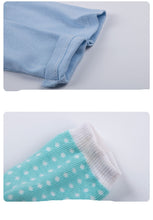 Load image into Gallery viewer, Newborn Long Sleeve Triangle Bodysuit &amp; Towel Socks Gift Set - # BANB11110015
