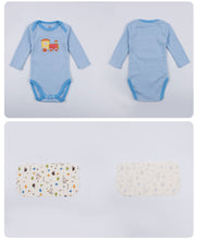 Load image into Gallery viewer, Newborn Long Sleeve Triangle Bodysuit &amp; Towel Socks Gift Set - # BANB11110015
