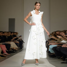 Load image into Gallery viewer, High-grade Stitching Three-dimensional Flower Sling Dress
