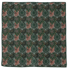 Load image into Gallery viewer, Green Floral Tie and Pocket Square Gift Set
