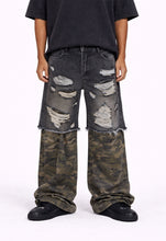 Load image into Gallery viewer, DISTRESSED SPLIT CAMO DENIM
