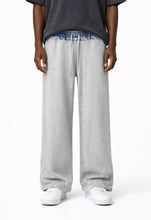 Load image into Gallery viewer, DENIM HEATHER SWEATPANTS
