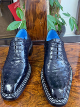 Load image into Gallery viewer, Style: Ostrich Lover-Navy
