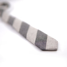 Load image into Gallery viewer, Oxford Boys Tie
