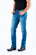 Load image into Gallery viewer, Pax Men&#39;s Med Blue Slim Stretch Jeans
