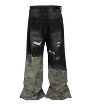 Load image into Gallery viewer, NOIR SCAB CAMO FLARE DENIM
