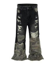 Load image into Gallery viewer, NOIR SCAB CAMO FLARE DENIM
