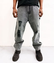 Load image into Gallery viewer, DISTRESSED CARGO DENIM
