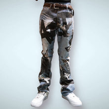 Load image into Gallery viewer, RM204SK - Graphic Printed Stacked Jeans
