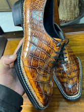 Load image into Gallery viewer, Style: Presidente-Cognac
