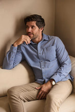 Load image into Gallery viewer, Brian Corduroy Shirt - Country Blue

