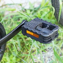 Load image into Gallery viewer, Bicycle Platform Pedals Non-slip Bicycle Pedal Footboard with Reflector Riding Accessories for Folding Bike Electric Vehicle

