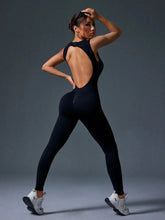 Load image into Gallery viewer, 🧘‍♀️ Seamless Sleeveless Yoga Jumpsuit with Zipper Closure

