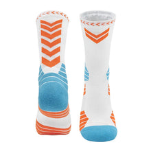 Load image into Gallery viewer, Kid's Compression Socks for Sports

