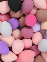 Load image into Gallery viewer, Medium Size Beauty Sponge Set Random Color and Shape Foundation Mixing Puff Liquid Cream Powder 6 12 24 36 60 Pieces
