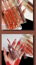 Load image into Gallery viewer, Long-Lasting Lip Gloss - Moisturizing Waterproof Mirror Finish
