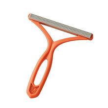 Load image into Gallery viewer, Silicone Double Sided Pet Hair Remover Lint Remover Clean Tool Shaver Sweater Cleaner Fabric Shaver Scraper for Clothes Carpet Double Carpet Wooden Manual Roller Professional Reusable Lint Cleaner for Pet Hair
