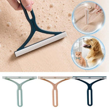 Load image into Gallery viewer, Silicone Double Sided Pet Hair Remover Lint Remover Clean Tool Shaver Sweater Cleaner Fabric Shaver Scraper for Clothes Carpet Double Carpet Wooden Manual Roller Professional Reusable Lint Cleaner for Pet Hair
