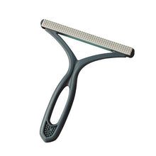 Load image into Gallery viewer, Silicone Double Sided Pet Hair Remover Lint Remover Clean Tool Shaver Sweater Cleaner Fabric Shaver Scraper for Clothes Carpet Double Carpet Wooden Manual Roller Professional Reusable Lint Cleaner for Pet Hair
