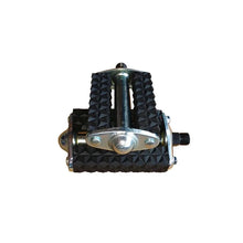 Load image into Gallery viewer, Vintage Old Style Bicycle Pedal, Traditional Retro Universal Tricycle, 26 Inch, 28 Inch
