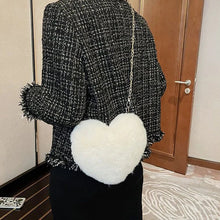 Load image into Gallery viewer, Fashion Women's Heart Shaped Handbags Cute Faux Fur Crossbody Bags  Lady Soft Plush Chain Shoulder Bag Shopper Totes
