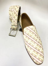 Load image into Gallery viewer, Style: 24106-Beige

