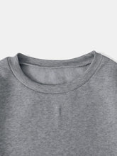 Load image into Gallery viewer, Cozy and Stylish Letter Print Sweatshirt
