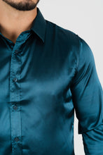 Load image into Gallery viewer, Men's Satin Teal Dress Shirt
