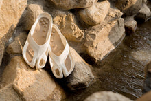 Load image into Gallery viewer, STEPPING STONES CARING (MEN)
