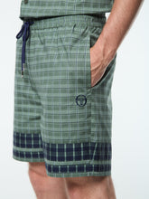 Load image into Gallery viewer, Quadretto Cabana Short- Duck Green
