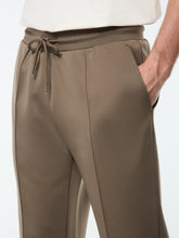 Load image into Gallery viewer, Orion Track Pant- Morel
