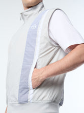 Load image into Gallery viewer, Attivo Damarindo Vest- Quiet Shade
