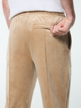 Load image into Gallery viewer, Viaggioa Track Pant- Humus

